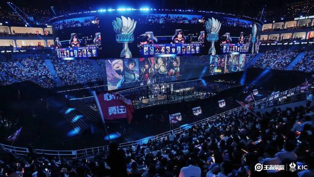 引发全球媒 引发全球媒