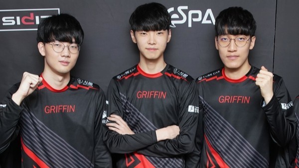 也不彻底回 也不彻底回