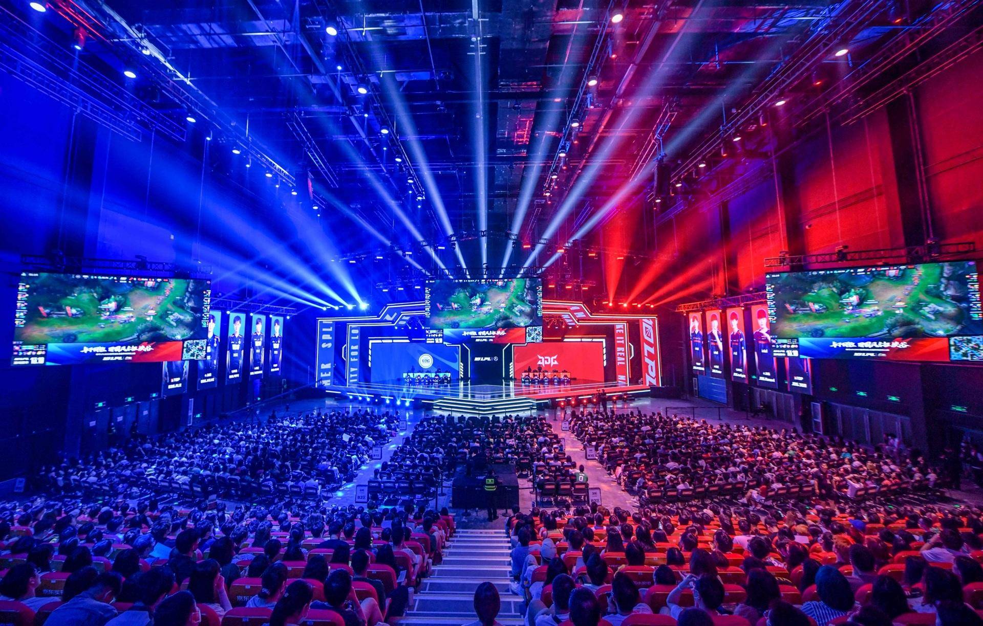 马斯坦托诺 马斯坦托诺