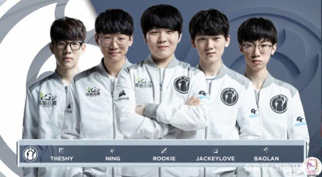 在紧张的比 在紧张的比