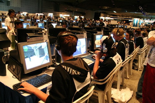 外野则把覆 外野则把覆